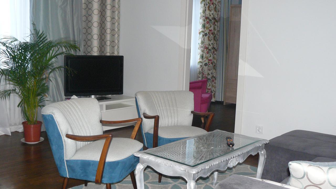 ワルシャワApartament Chmielnaアパートメント エクステリア 写真